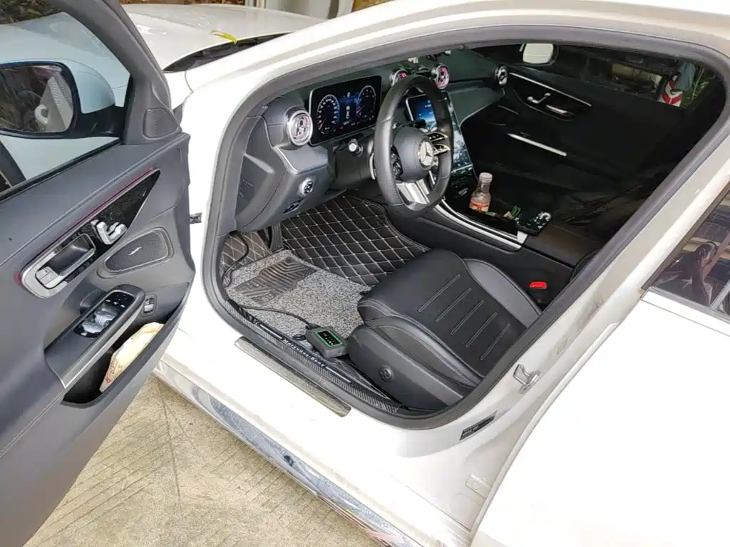 Mercedes-Benz C-Class 2022 — фото 16