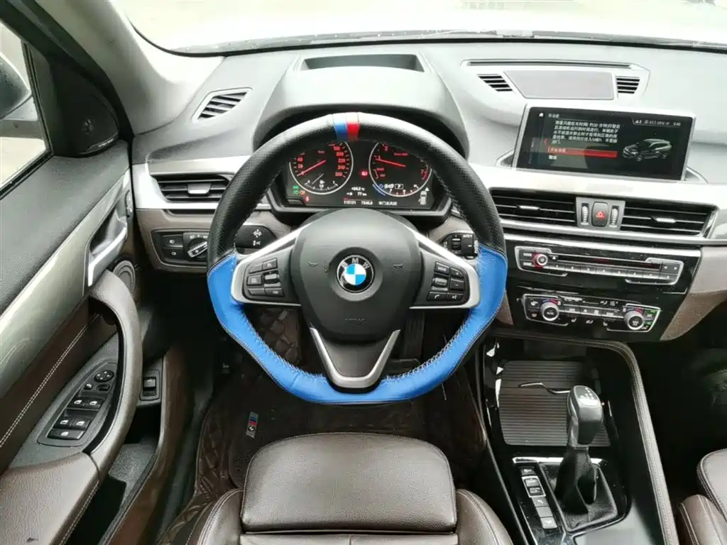 BMW X1 2018 — фото 11