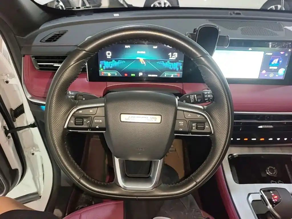 Jetour X70 PLUS 2023 — фото 11