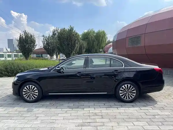Hongqi H7 2021