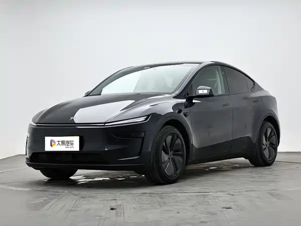 Tesla Model Y 2026