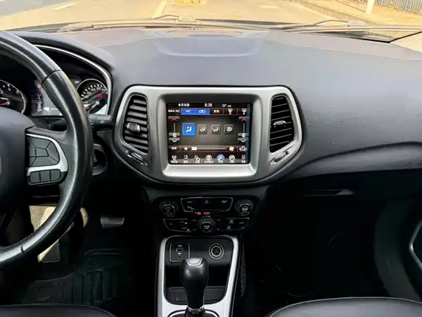 Jeep Compass 2018