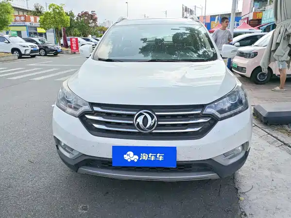Dongfeng Fengshen AX7 2016