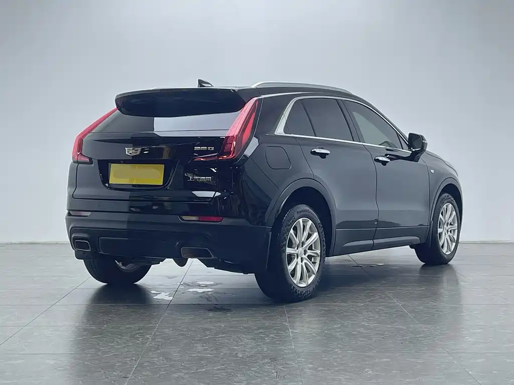 Cadillac XT4 2020 — фото 3