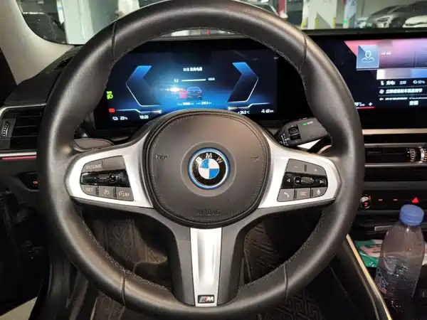 BMW i3 2023