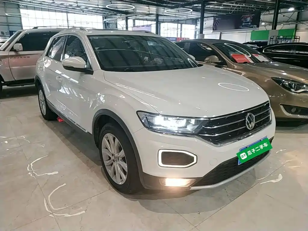 Volkswagen T-Roc 2023