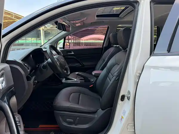 GAC Trumpchi GS4 2016