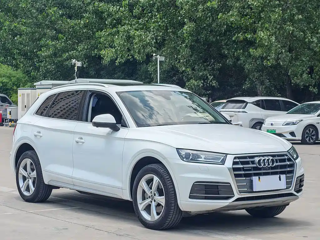 Audi Q5L 2019 — фото 3