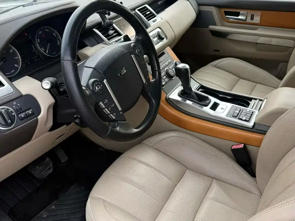 Land Rover Sport 2012