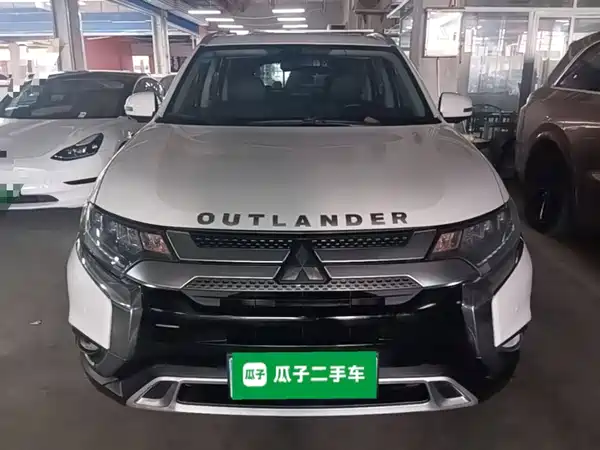 Mitsubishi Outlander 2019