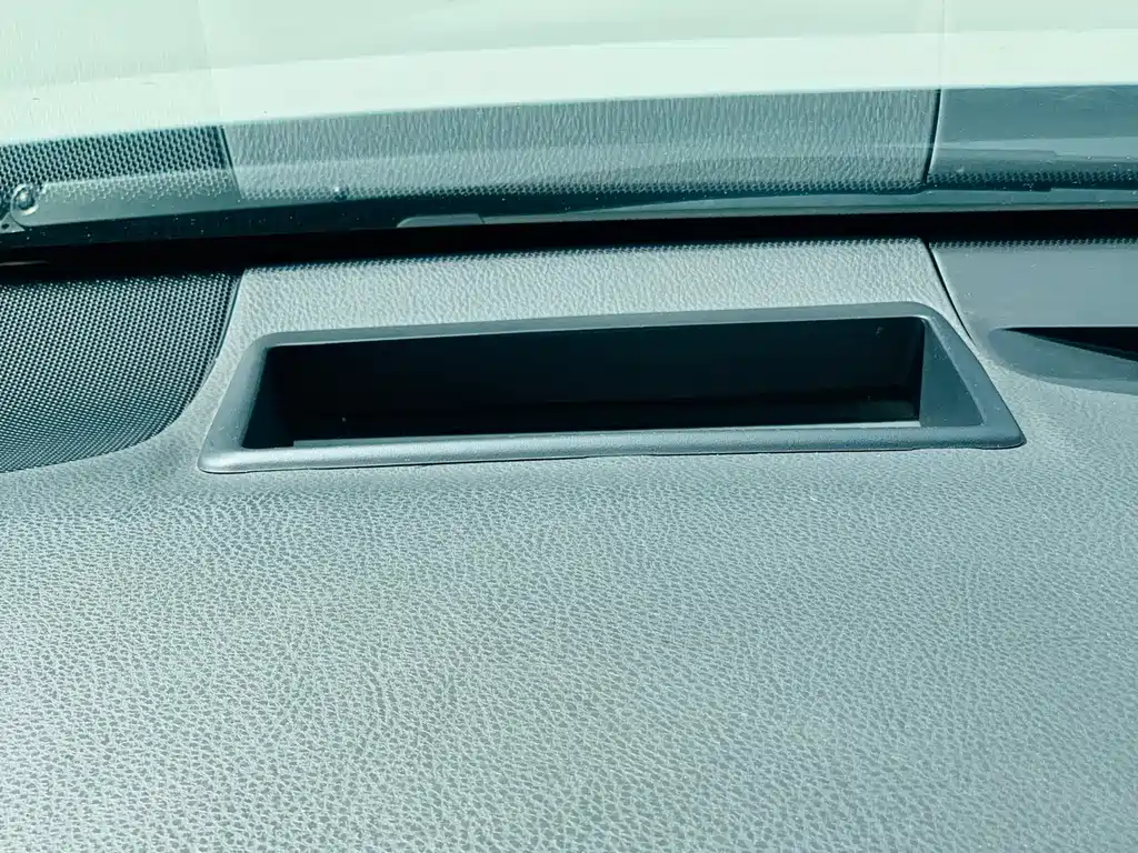 Toyota Camry 2022 — фото 14
