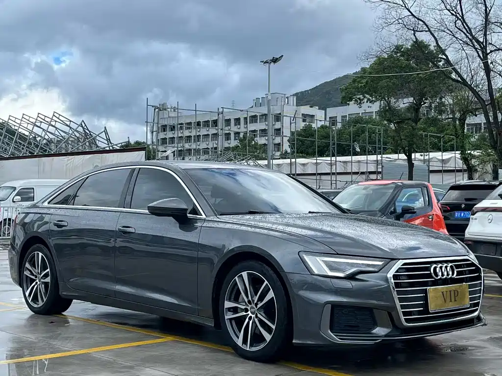 Audi A6L 2020 — фото 1