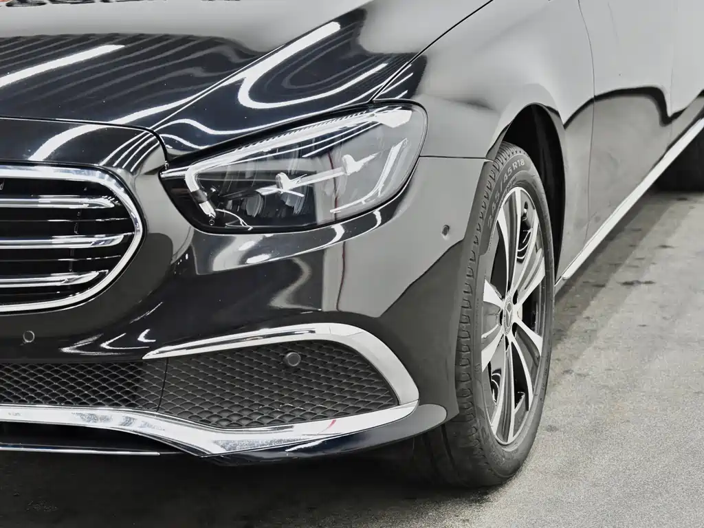 Mercedes-Benz E-Class New Energy 2022 — фото 32