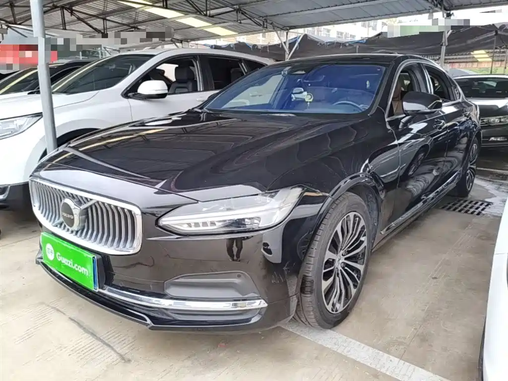 Volvo S90 2023