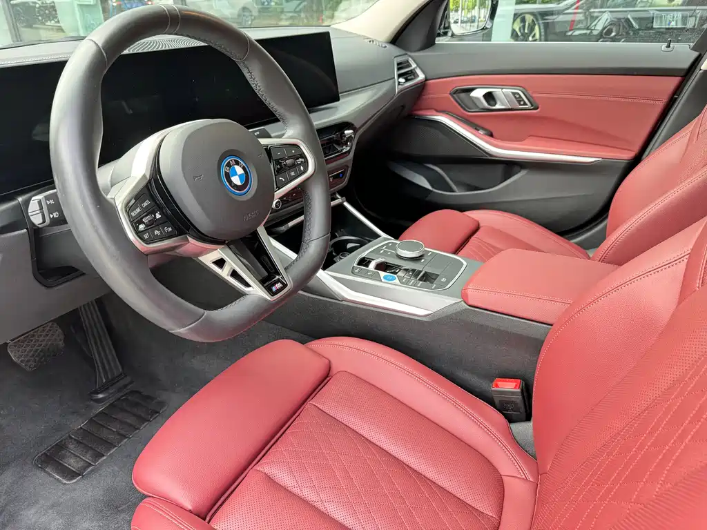 BMW i3 2025 — фото 16