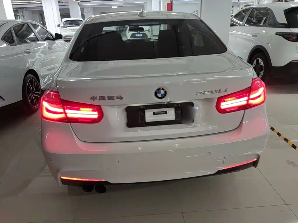 BMW 3 Series 2018