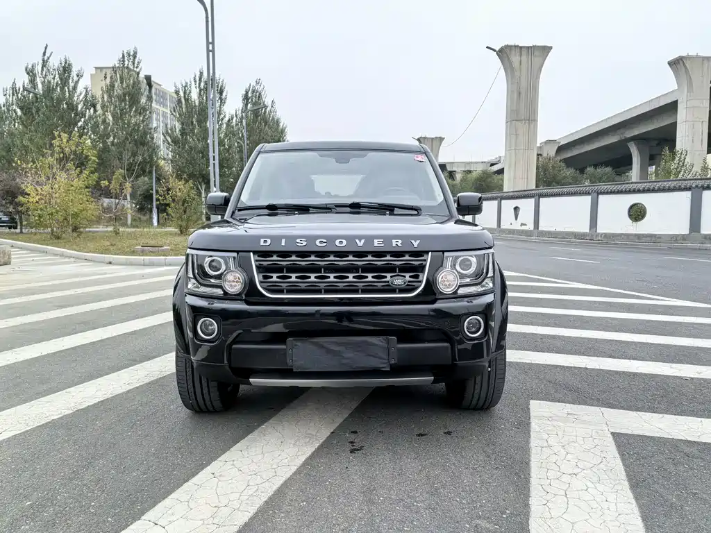Land Rover Discovery 2011 — фото 2