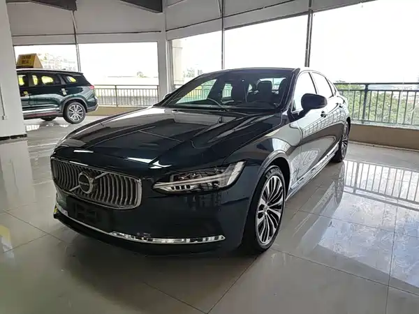 Volvo S90 2024