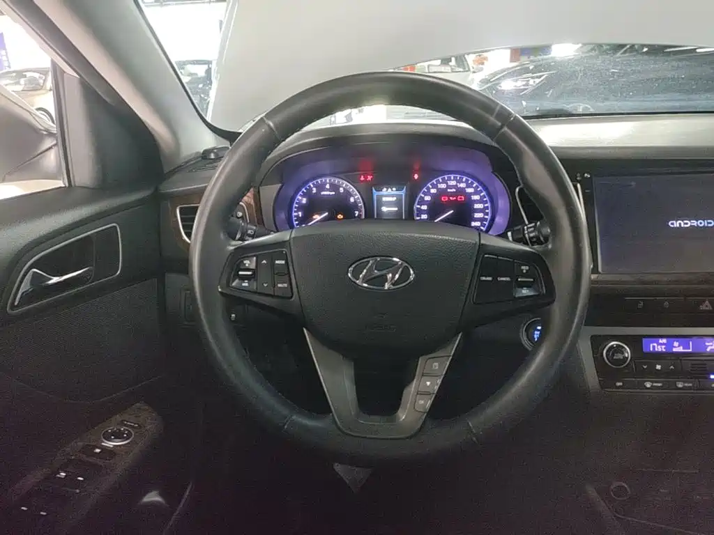 Hyundai Mistra 2016 — фото 11