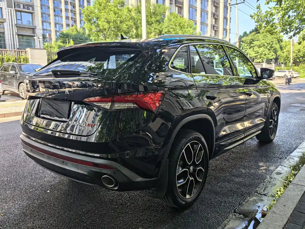 Skoda Kodiak GT 2019 — фото 8
