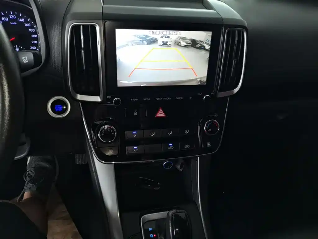 Hyundai ix35 2018 — фото 13
