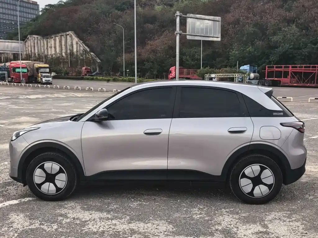 Geely Galaxy Starwish 2025
