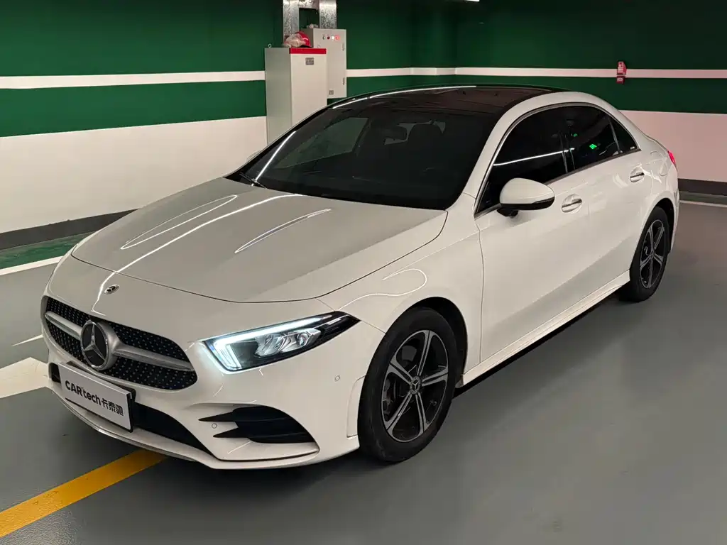 Mercedes-Benz A-Class 2023 — фото 1