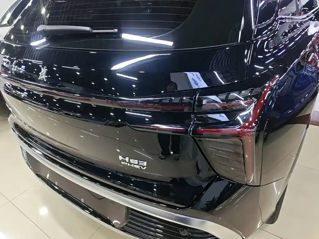 Hongqi HS3 PHEV 2025 — фото 8