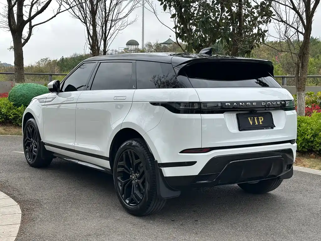 Land Rover Evoque 2022 — фото 9