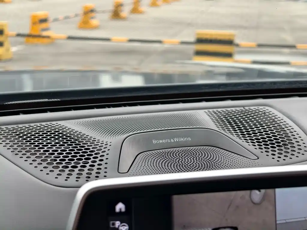 BMW 7 Series 2019 — фото 19