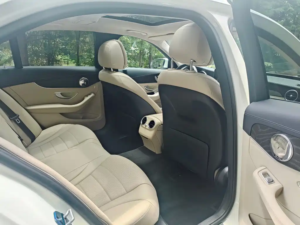 Mercedes-Benz C-Class 2015 — фото 12