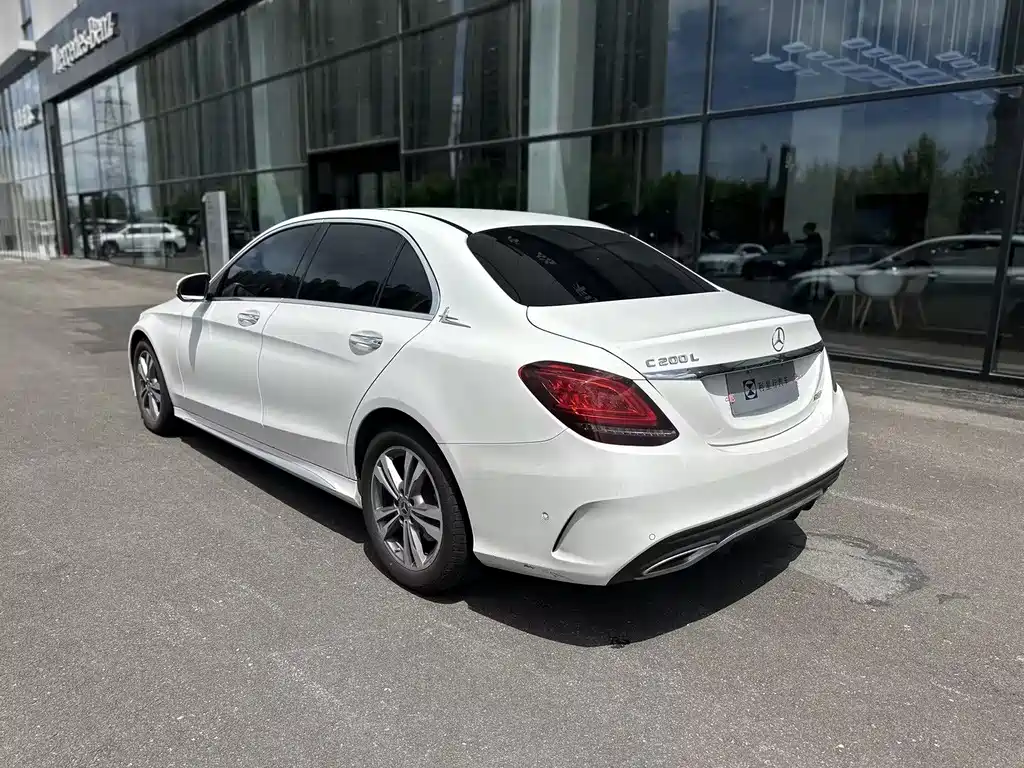 Mercedes-Benz C-Class 2020