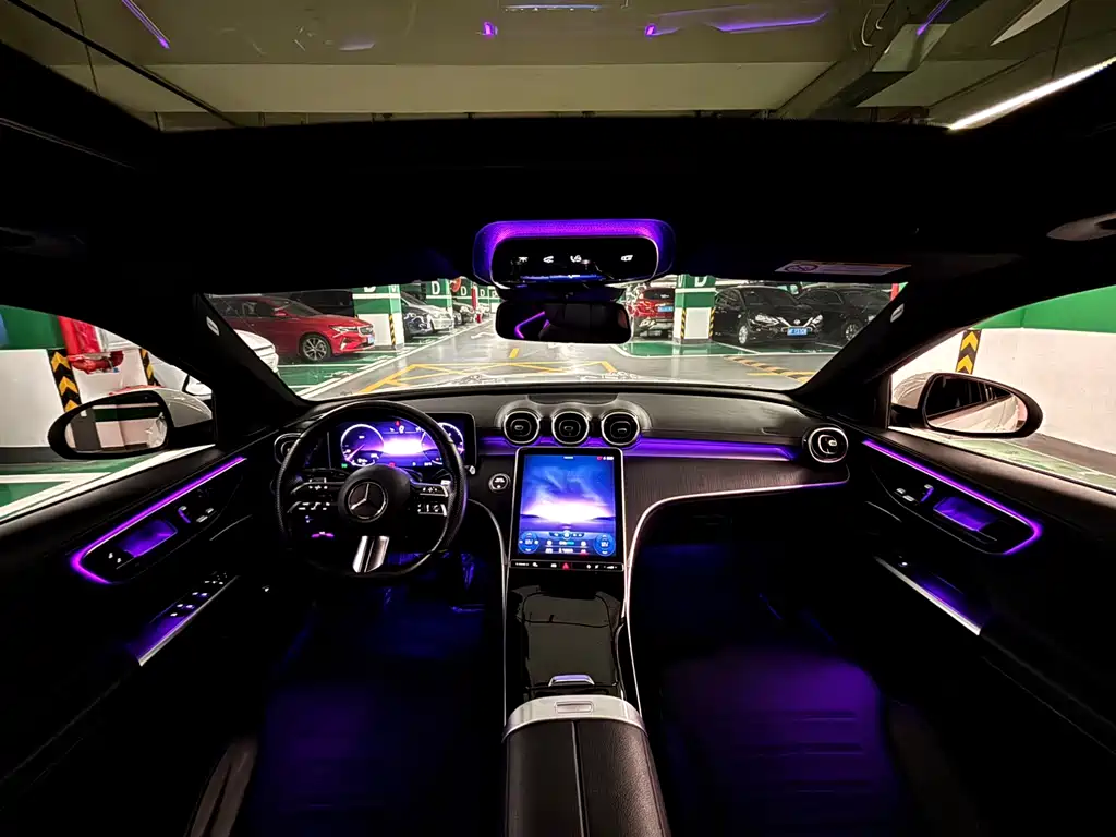 Mercedes-Benz C-Class 2022 — фото 11