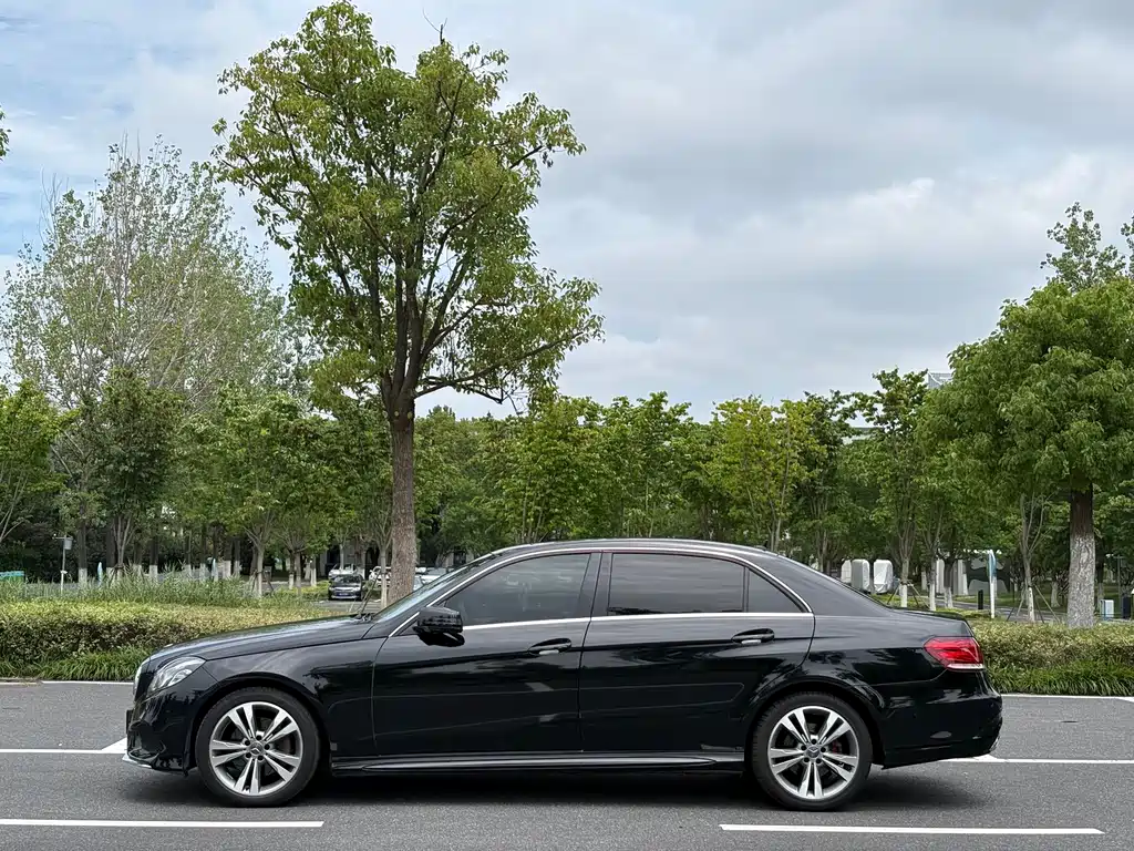 Mercedes-Benz E-Class 2014