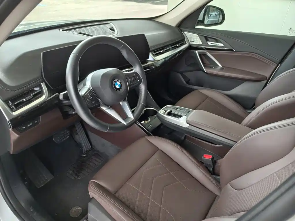 BMW X1 2024 — фото 6
