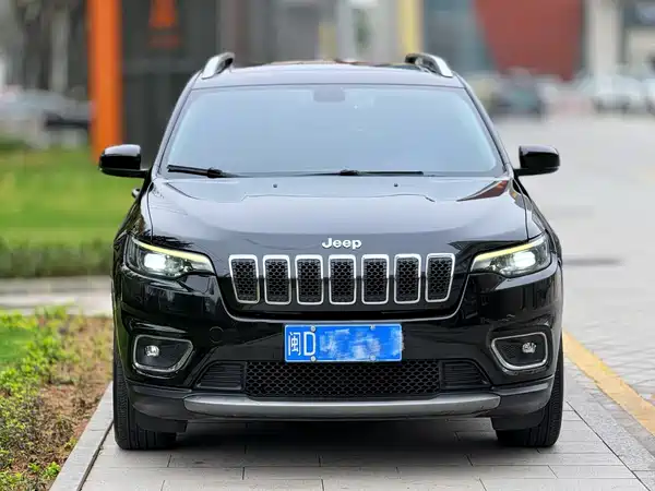 Jeep Cherokee 2020