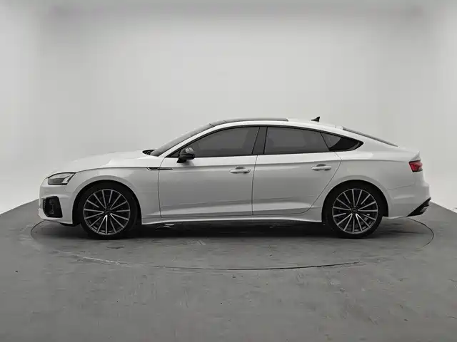 Audi A5 2025