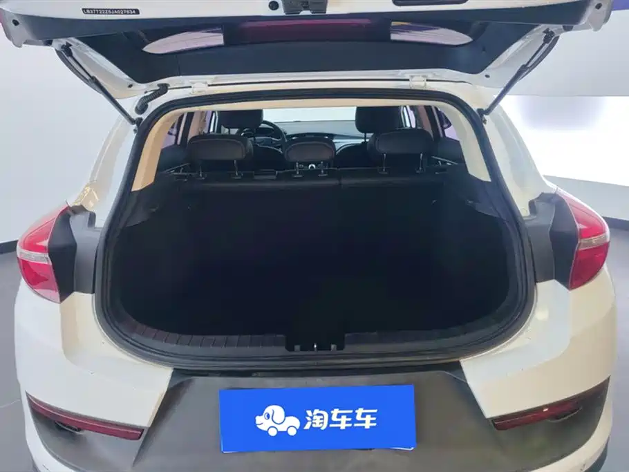 Geely Emgrand GS 2018 — фото 4