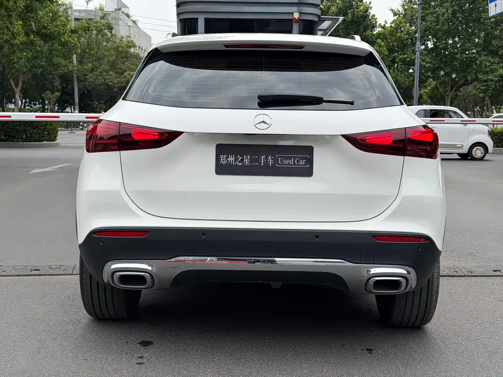 Mercedes-Benz GLA 2025