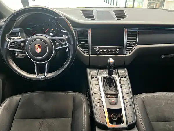 Porsche Macan 2018