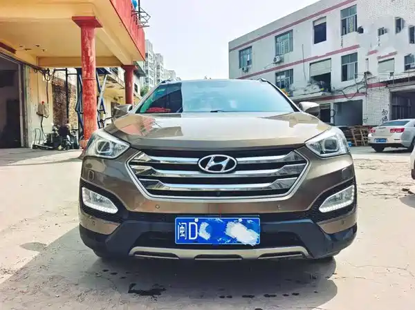 Hyundai Santa Fe 2016