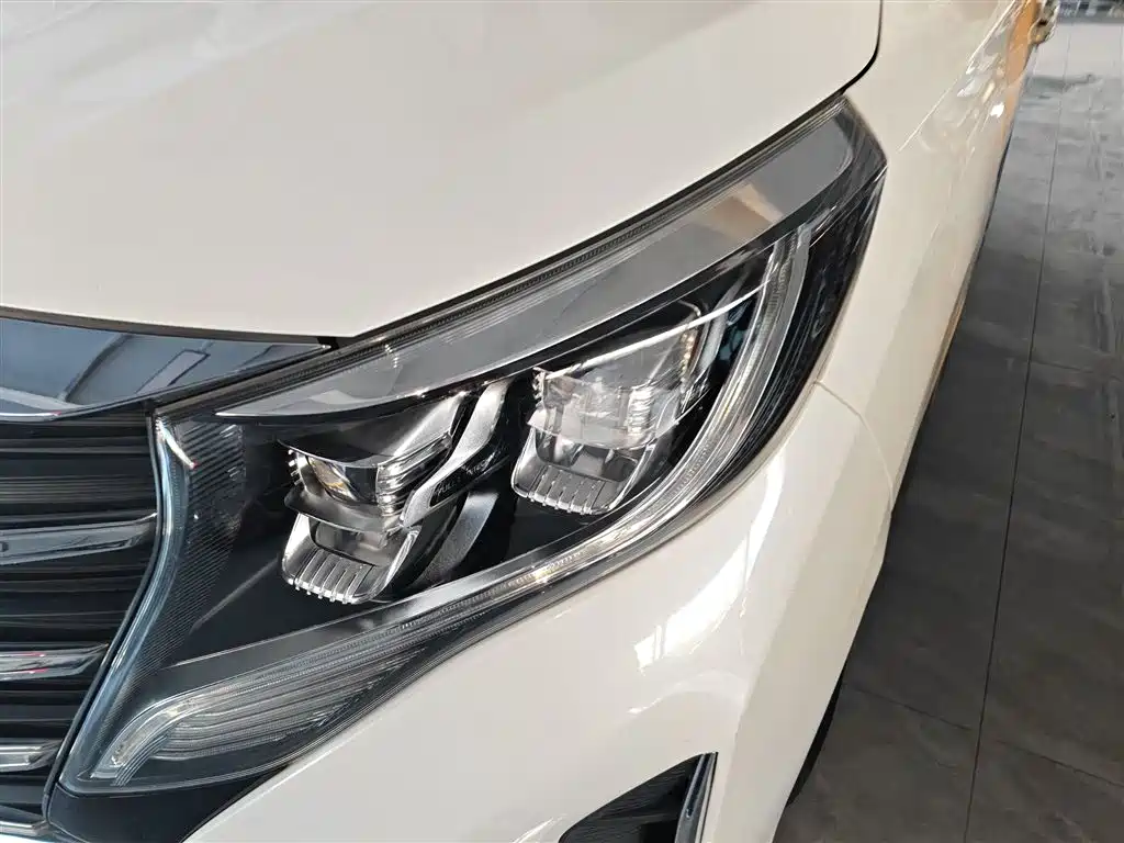 GAC Motor Trumpchi M8 2021 — фото 15