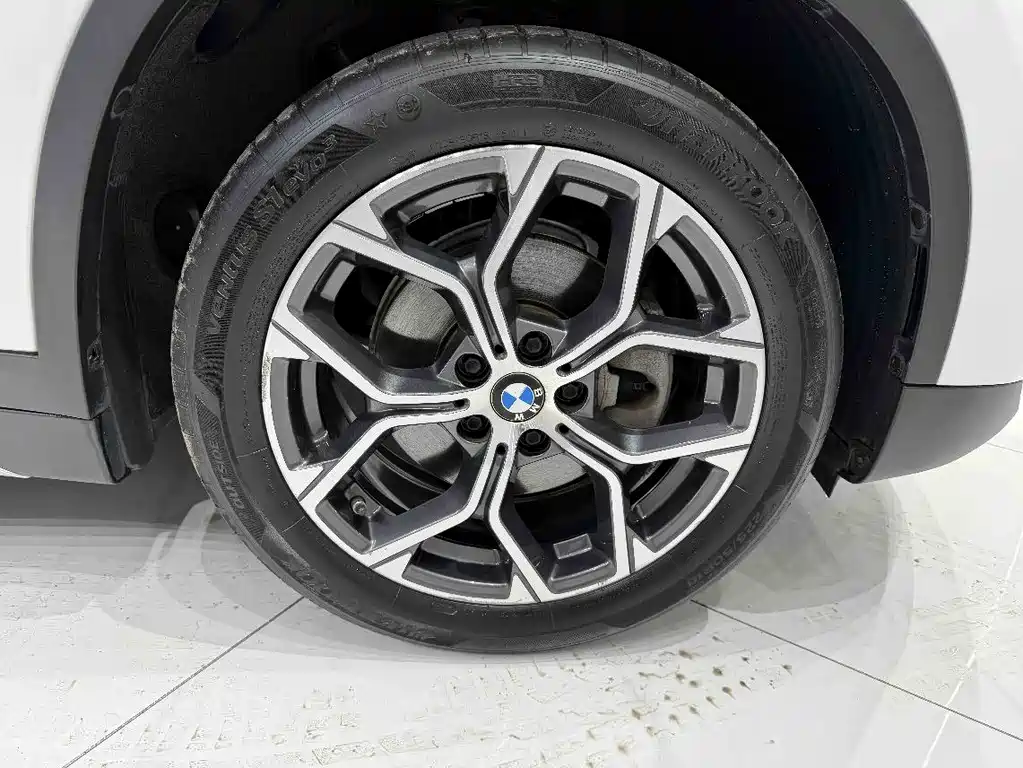 BMW X1 2022 — фото 16