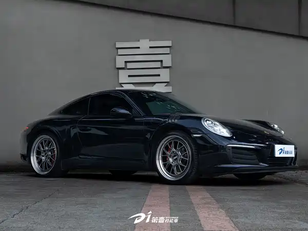 Porsche 911 2017