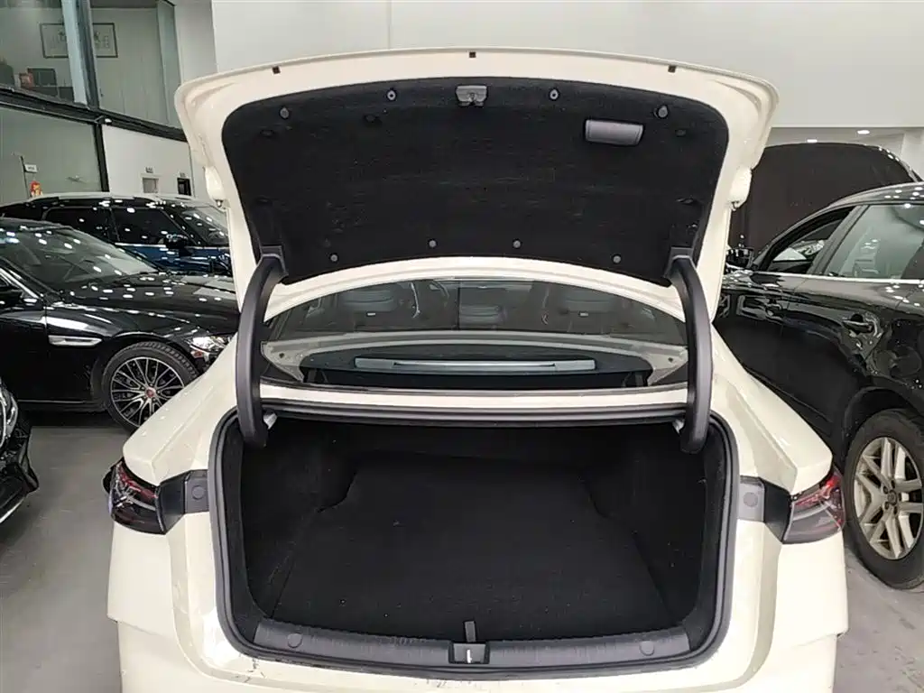 BYD Seal 06 2025 — фото 19
