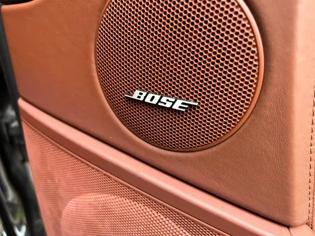 Porsche Cayenne 2010 — фото 12