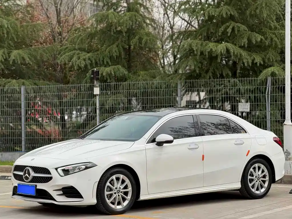 Mercedes-Benz A-Class 2021