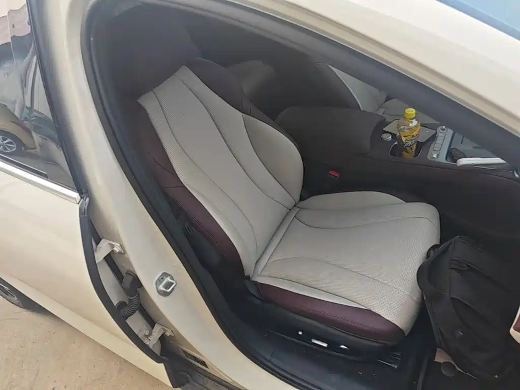 BYD Seal 07 DM-i 2025 — фото 25