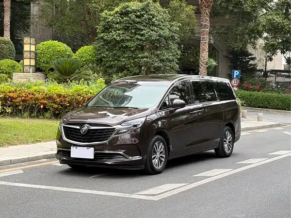Buick GL8 2021