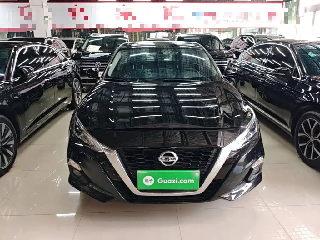 Nissan Teana 2023